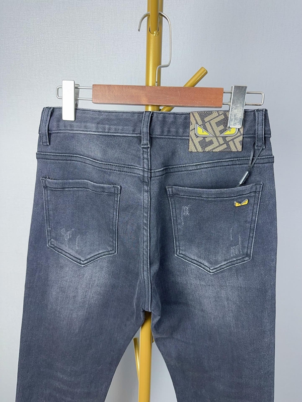 ブランドジーンズ内部構造